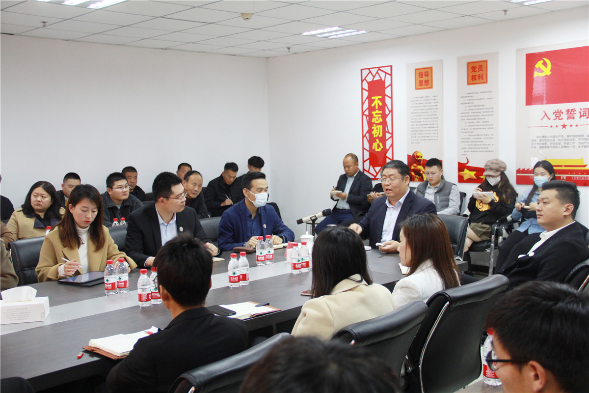 21b87f3350db3157958ffa3f4982e4e.jpg 21b87f3350db3157958ffa3f4982e4e.jpg