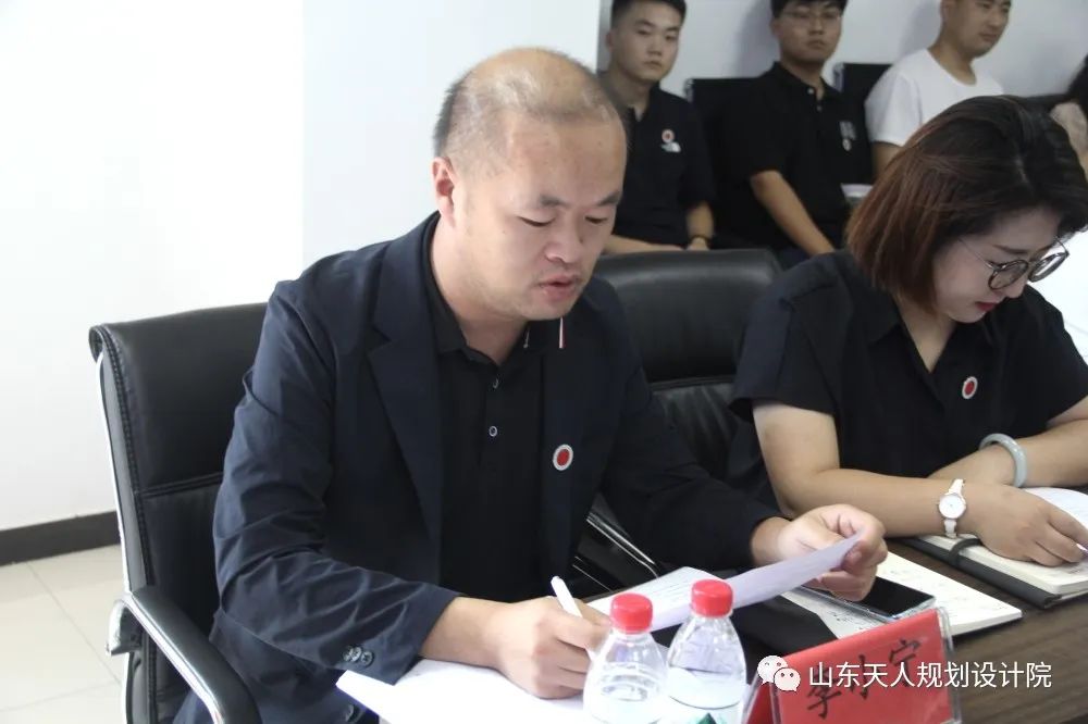 上半年我院继续推进平台搭建与资源整合8.jpg 上半年我院继续推进平台搭建与资源整合8.jpg