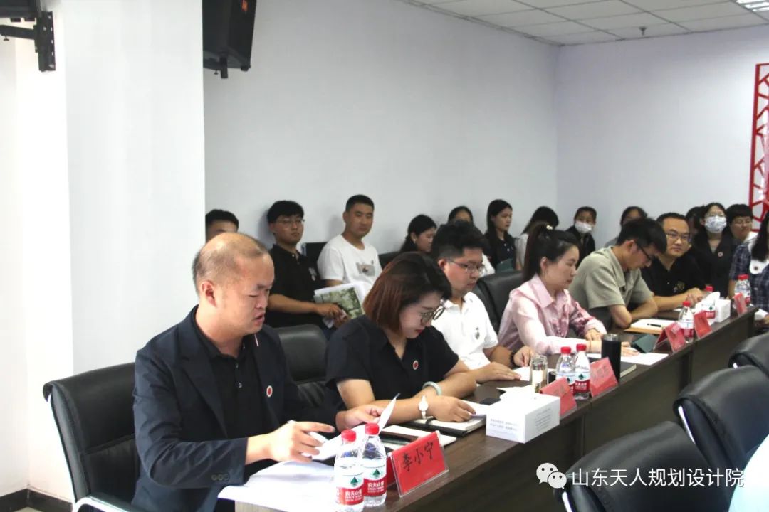 凝聚青年力量,助力乡村振兴。2.jpg 凝聚青年力量,助力乡村振兴。2.jpg