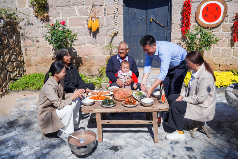 “‘十里薯乡’一年只种一茬地瓜,为了让群众在农闲时.png “‘十里薯乡’一年只种一茬地瓜,为了让群众在农闲时.png