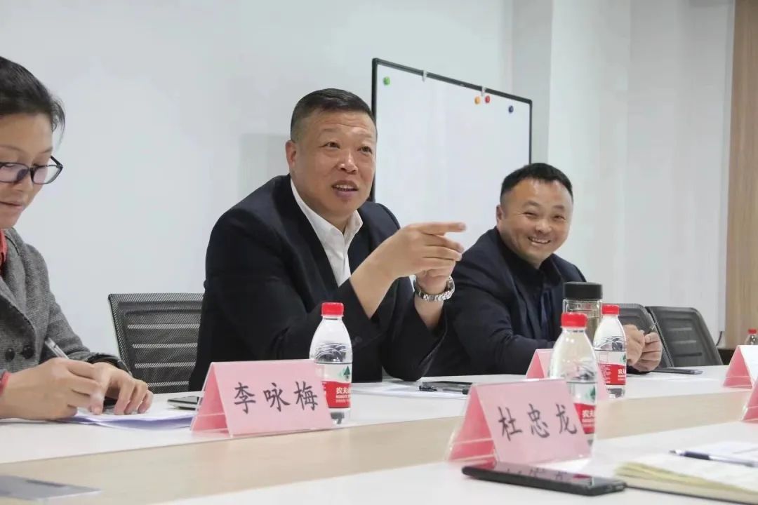 此次签约是双方深化互信、2.jpg 此次签约是双方深化互信、2.jpg