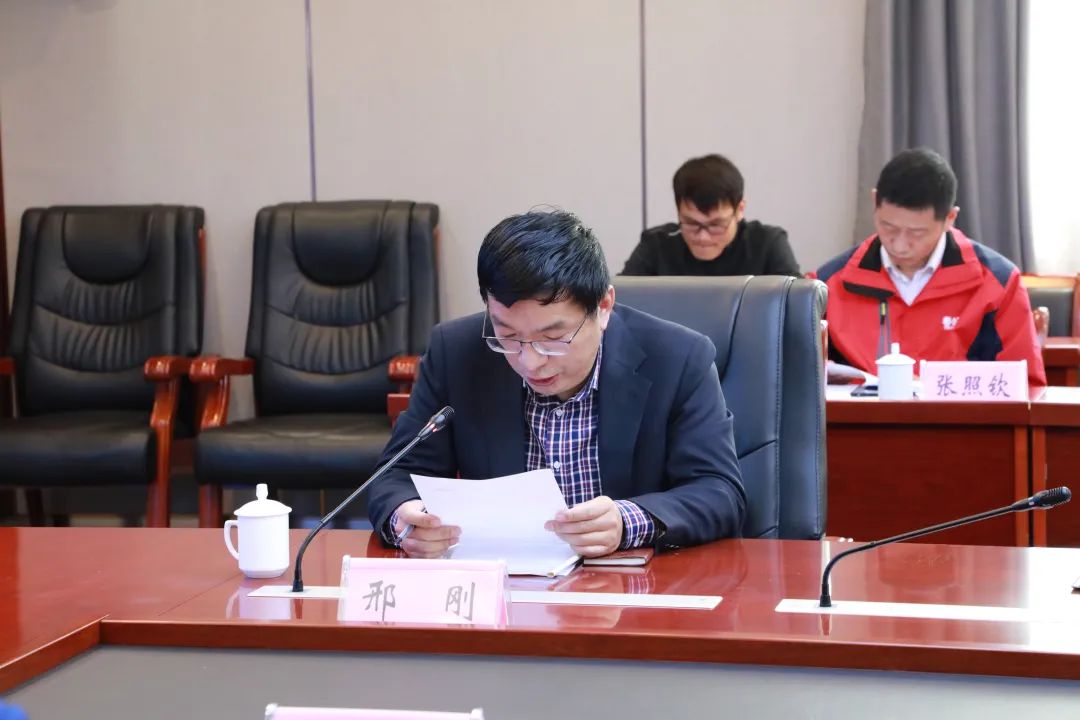 临沂市兰山区行政审批服务局党组成员、.jpg 临沂市兰山区行政审批服务局党组成员、.jpg