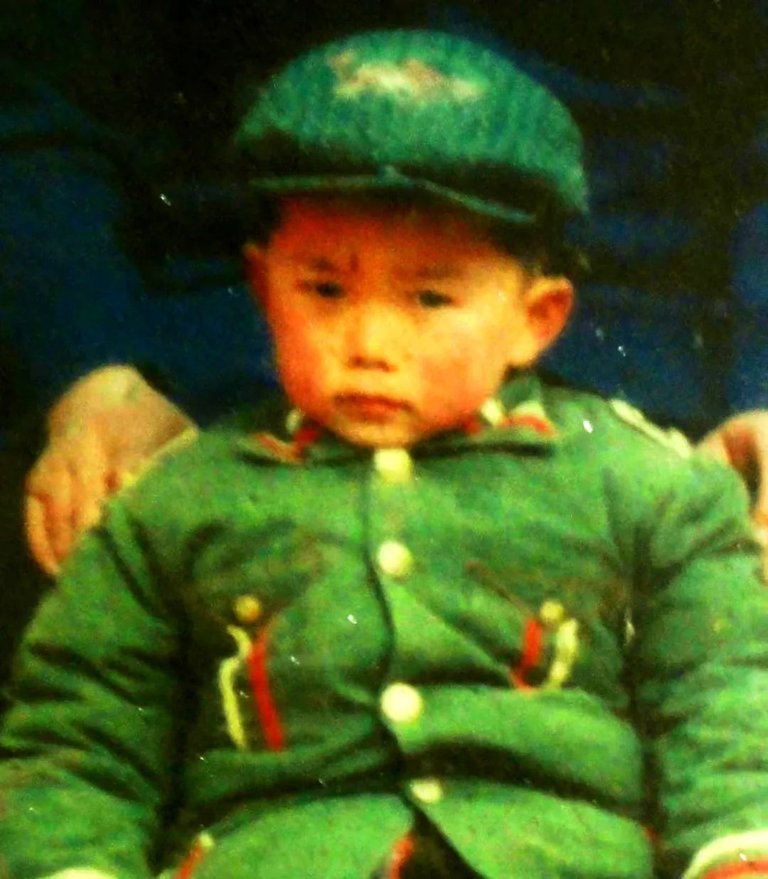 ＃谁当年还不是个“熊孩子”.jpg