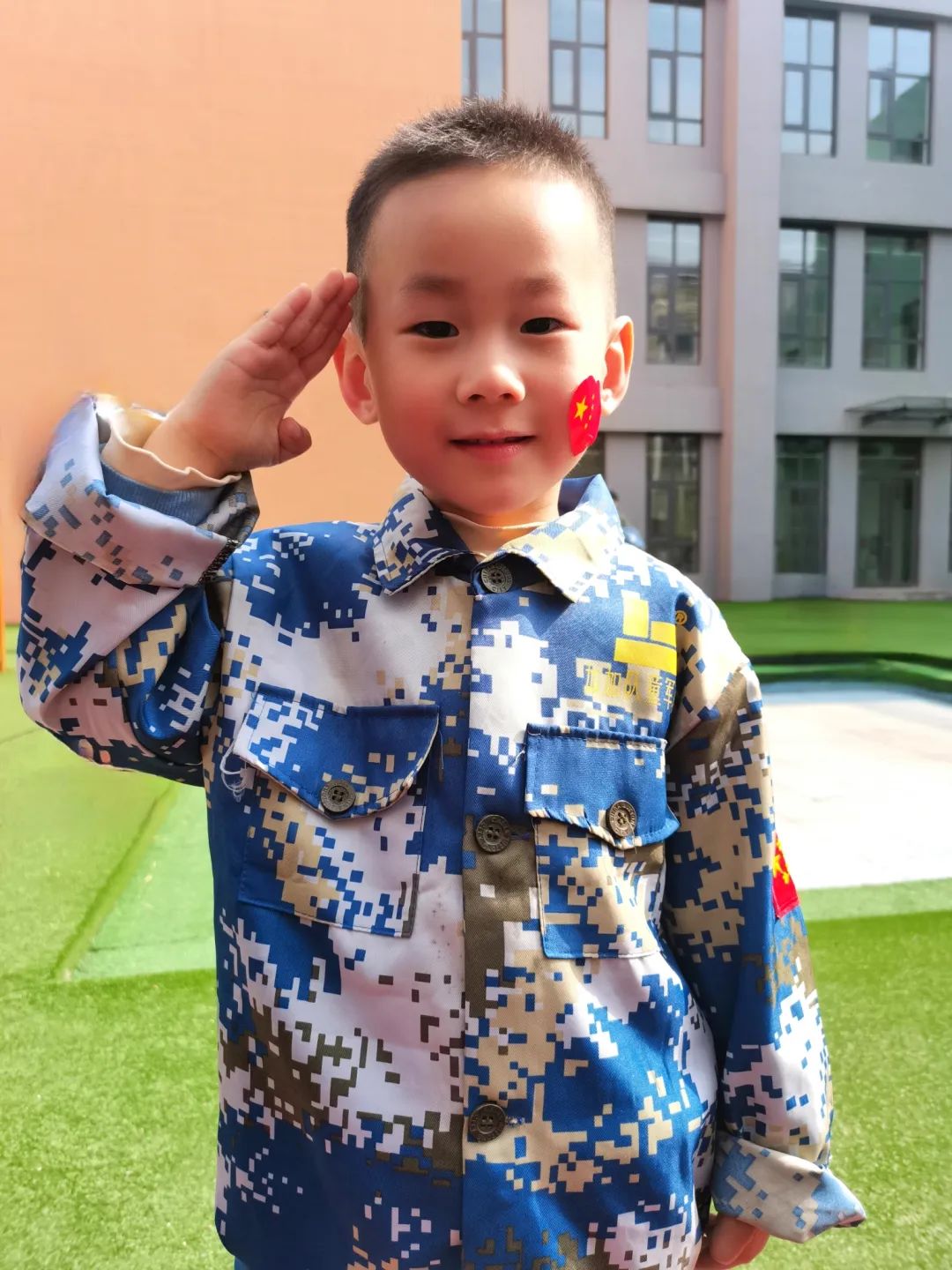 ＃我想成为一名军人.jpg