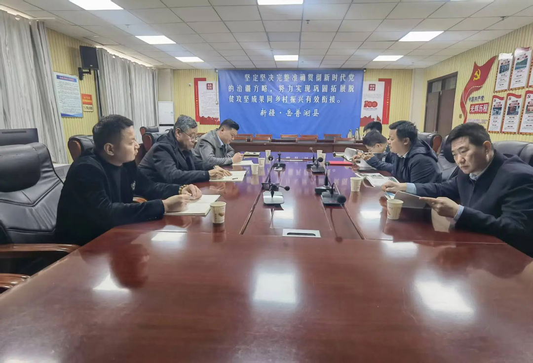 考察团一行在疏勒县兵团四十一团、新疆生产建设兵团第三师四十二团4.jpg