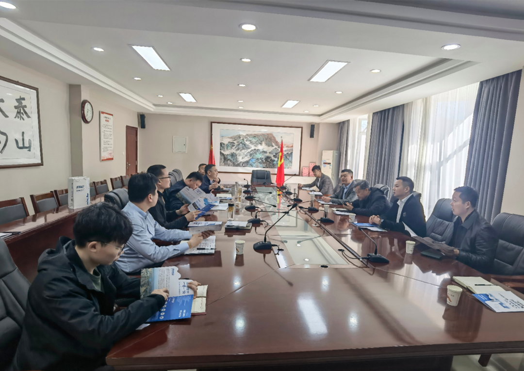 董事长孙汉雷一行赴新疆考察学习 2.jpg