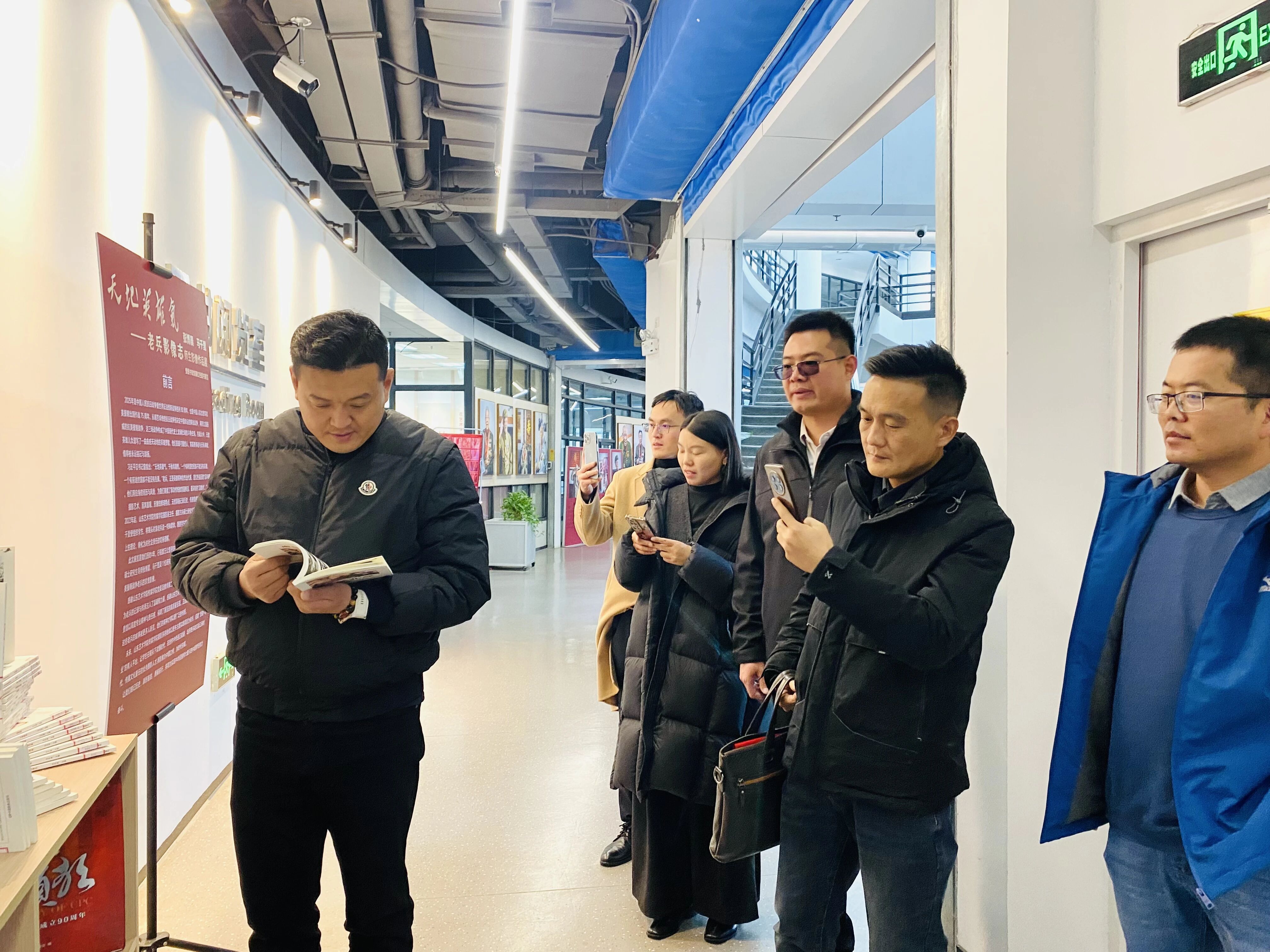 05beccc7-af89-4292-b3ff-c7004e839b89.jpg 05beccc7-af89-4292-b3ff-c7004e839b89.jpg